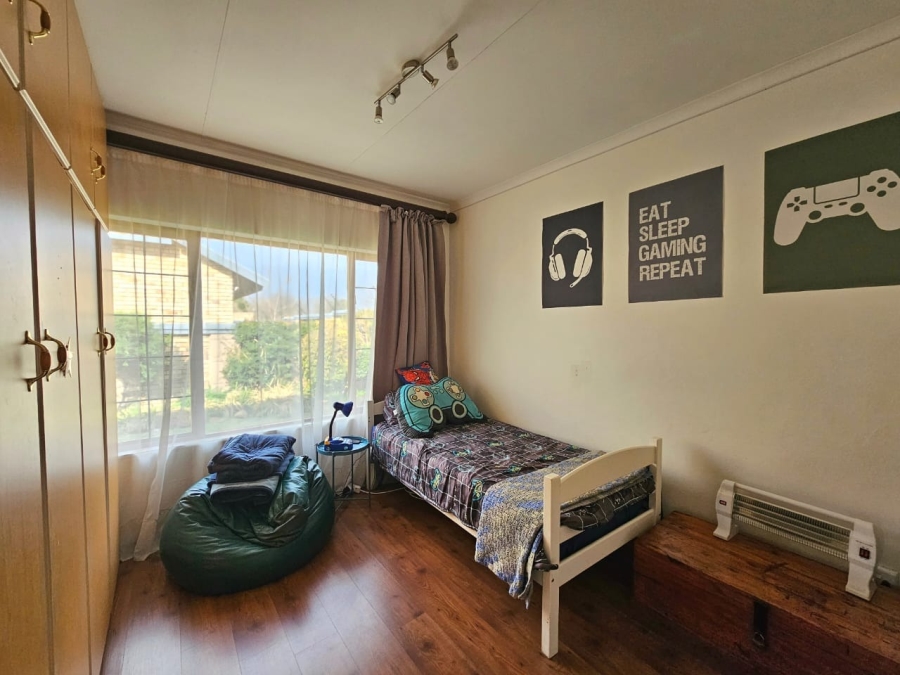 3 Bedroom Property for Sale in Grimbeeck Park North West